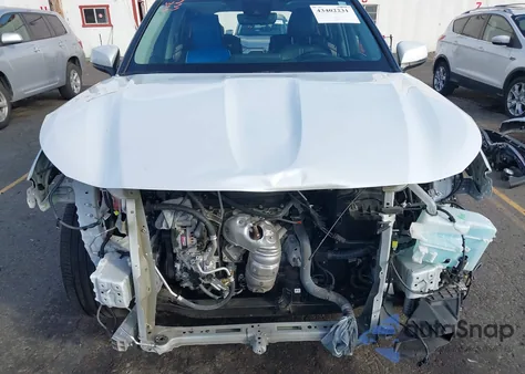 2022 Toyota Highlander Xle из США, поврежденный, VIN 5TDGZRBH4NS241060